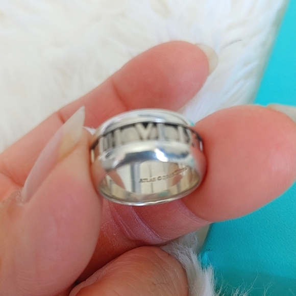 Authentic Tiffany & Co Sterling Silver Atlas Roman Numeral Wide Band Ring - Picture 6 of 13